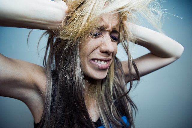 Гомеопатия болит кожа головы