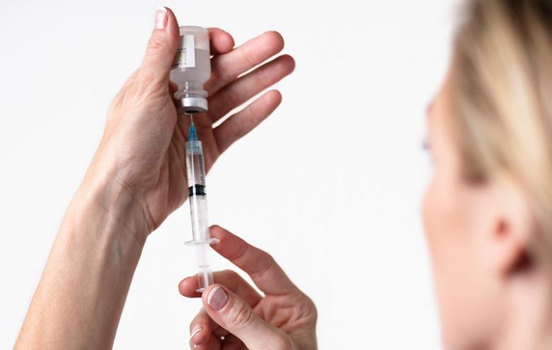 Набор препарата в шприц