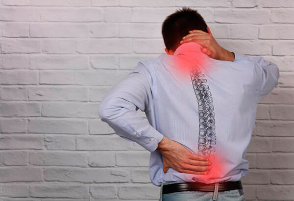 Почему болит спина после остеопата