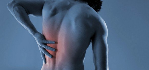 Межреберная невралгия может вызывать боли в правом боку Межреберная невралгия может вызывать боли в правом боку