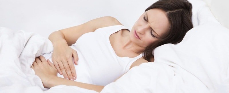 Девушке плохо Привкус железа во рту